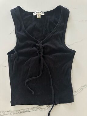 Zenana Outfitters Black Ribbed Tie-Front Crop Tank